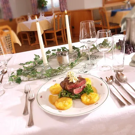 Fruehstueckspension Wiesenhaus B&B Miesenbach (Styria)